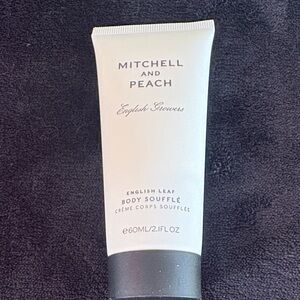 English Leaf Body Soufflé